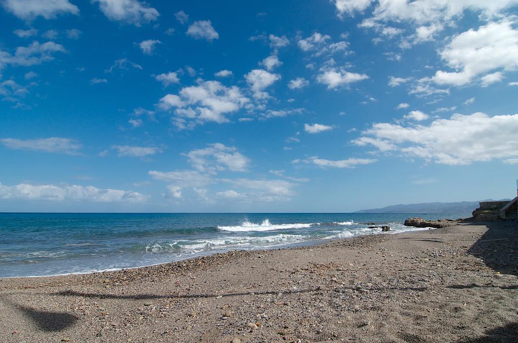 Готель Blue Island Херсонісос Екстер'єр фото